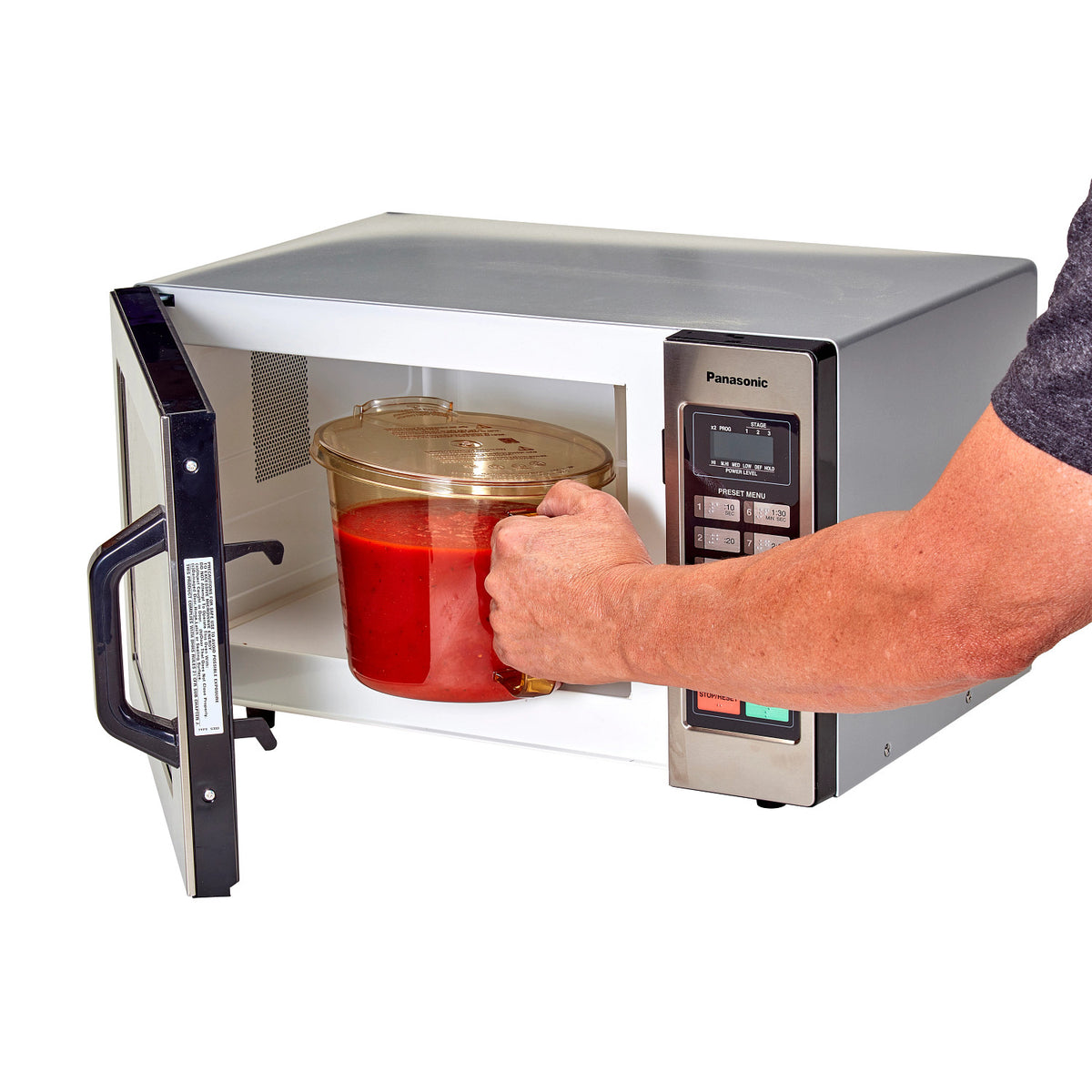 Cambro 200MCH150 High Heat Measuring Cup, 2 qt., Amber, 375°F Rated - Amber