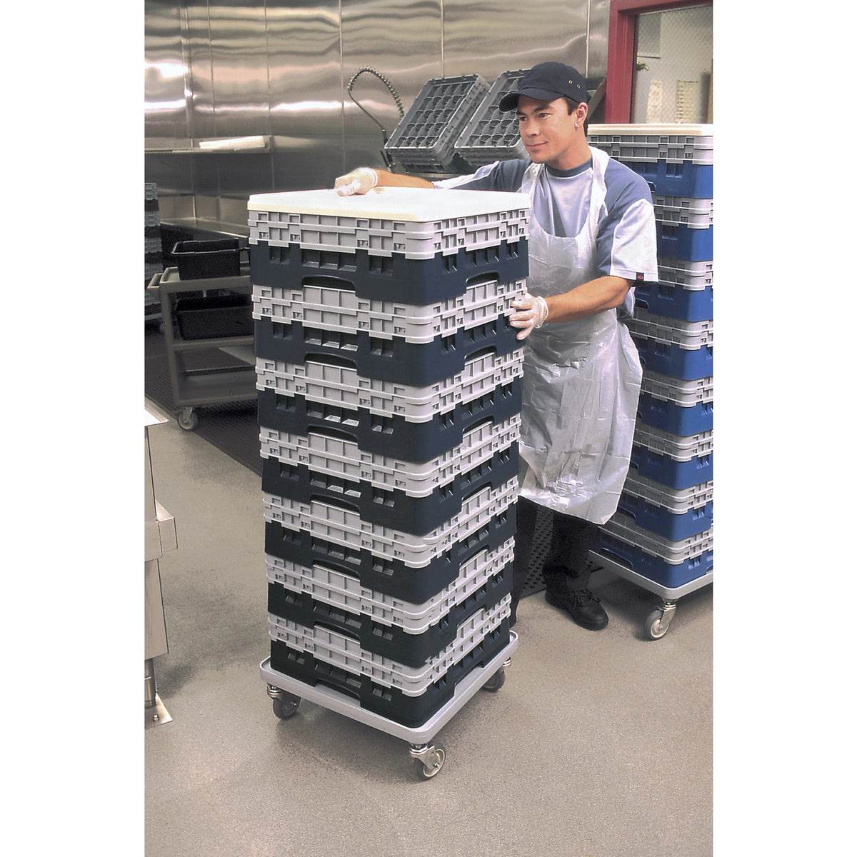 Cambro BR578110 Camrack Full Size Open Base Rack, 7 1/4" Tall - Black