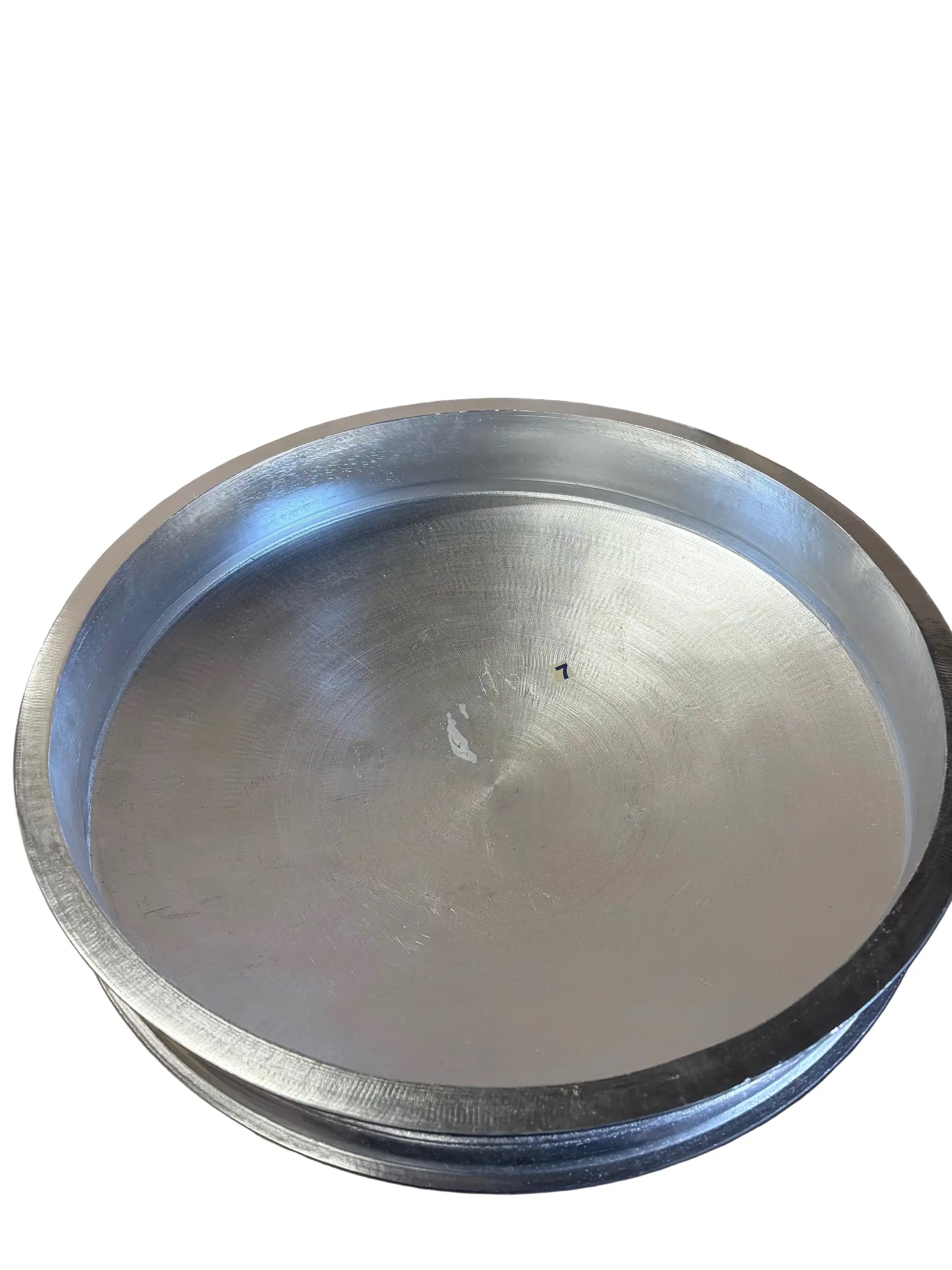 22.5" Aluminum Uruli Cookware & Serving Bowl with Lid – 25 L Capacity by Nishi (22-5-aluminum-uruli-cookware-serving-bowl-with-lid-25-l-capacity)