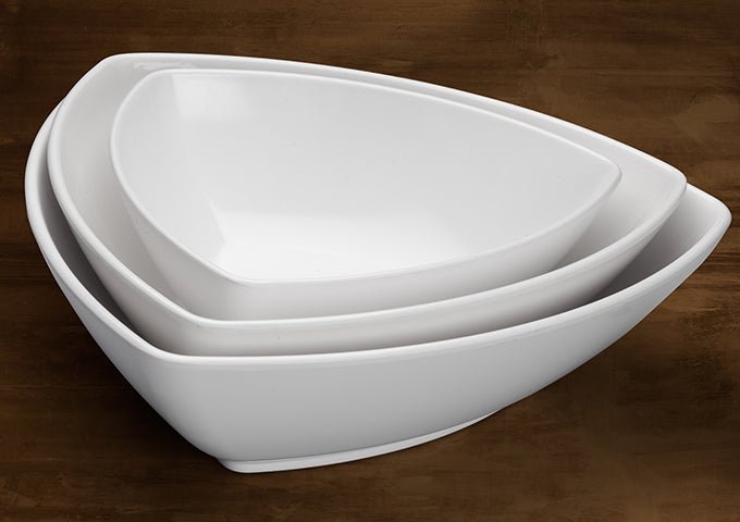 Winco WDM005 - 204, 10" Elista Melamine Triangular Bowl, White, 24pcs/case