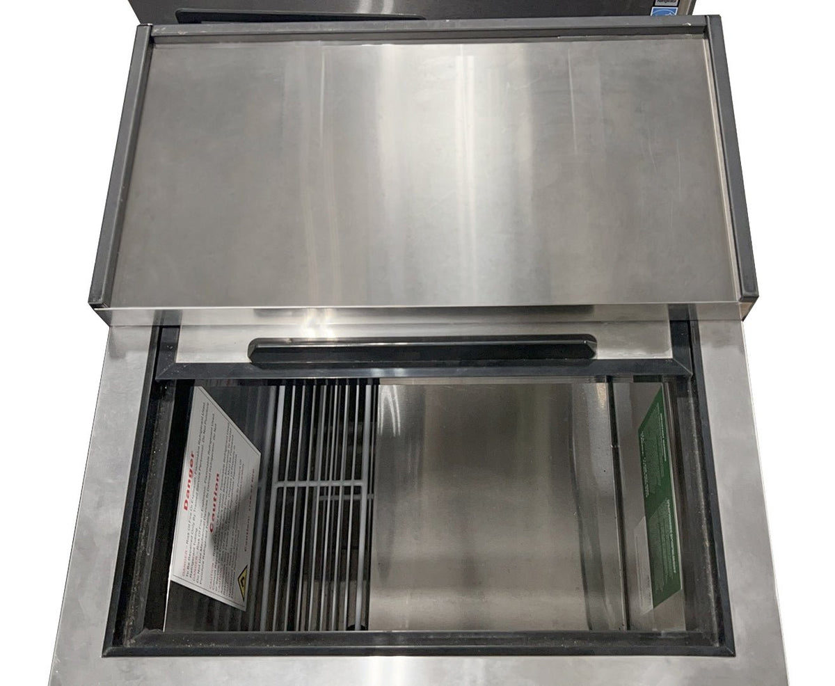 Atosa MBGF24GR 24" Glass Froster, 5 Cu. Ft.