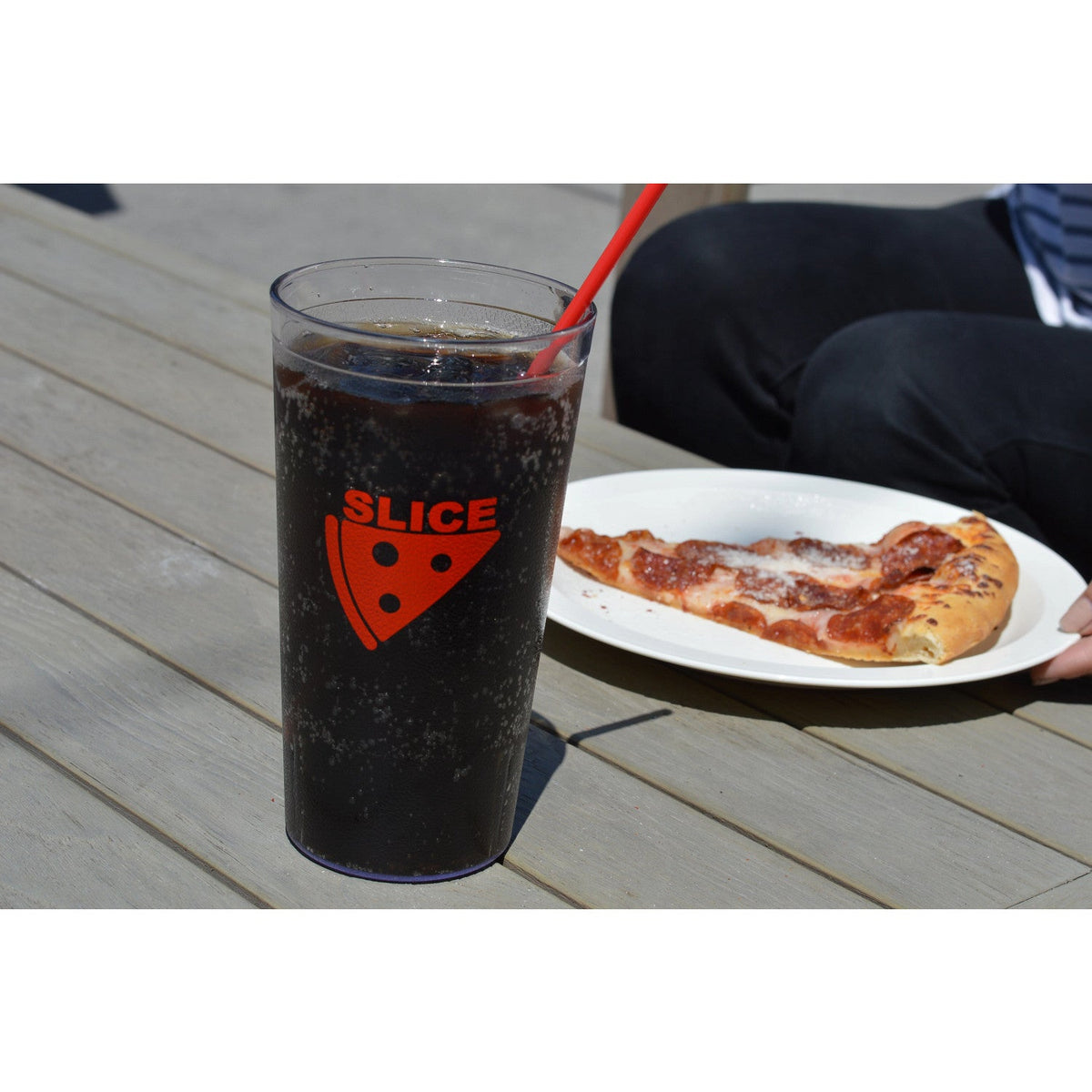Cambro 2000P152 Colorware Tumbler, 22 oz. - Clear