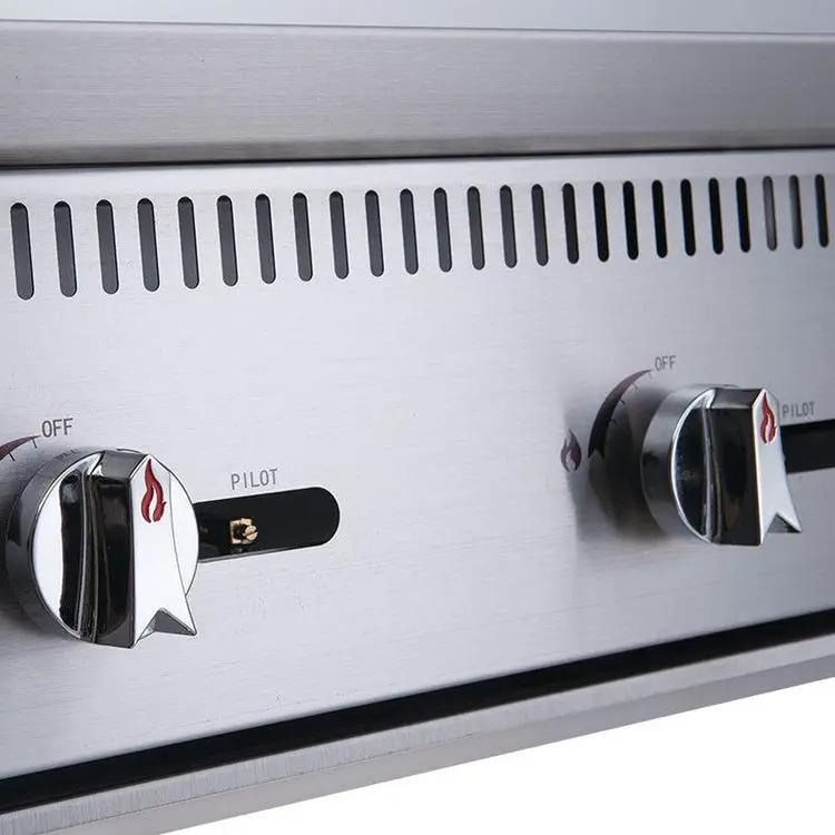 Dukers DCRB36 three independent manual burner control knobs for per-zone temperature management