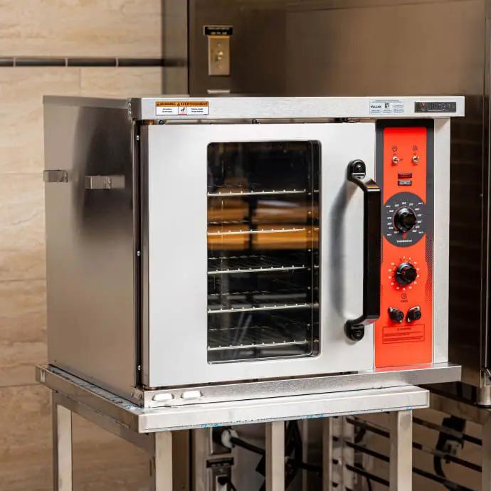 Vulcan ECO2D Single Half Size Electric Convection Oven - 5.5 kW, 240V 1PH - view 2