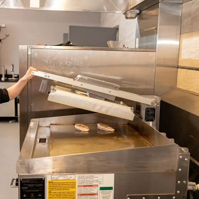 Vulcan VMCS-201 10 2/5" Electric Clamshell Griddle with Thermostatic Controls - 9/16" Grooved Steel Plate, 208V 1PH - view 10