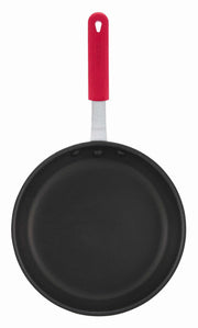 Majestic™ 8" Alu Fry Pan w/Sleeve, Non-stick by Winco (majestic™-8-alu-fry-pan-w-sleeve-non-stick)