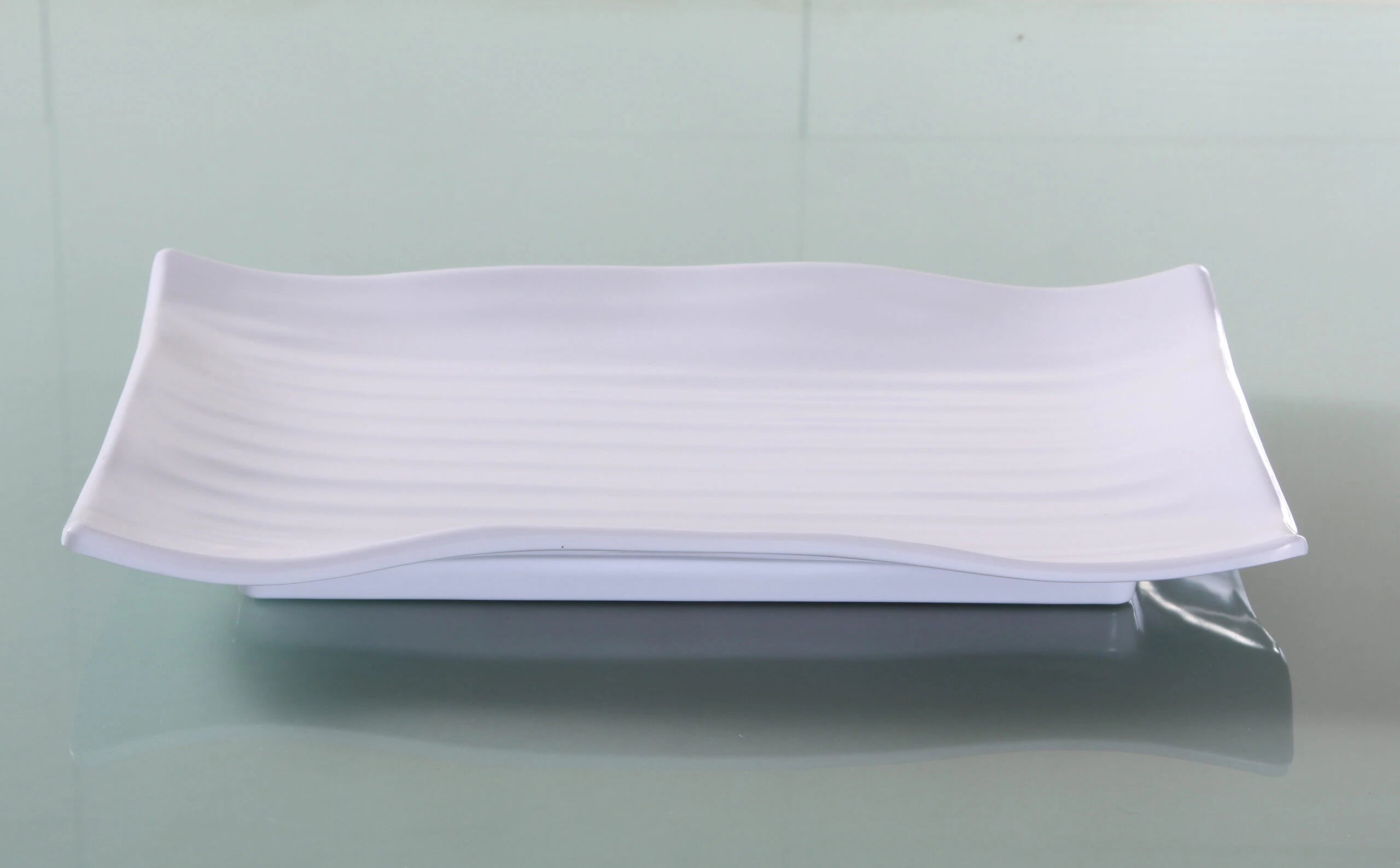 Yanco OK - 2416 Osaka - 1 Plate, Rectangular, 16"‚ Length, 10.5"‚ Width, Melamine, White Color, Pack of 12